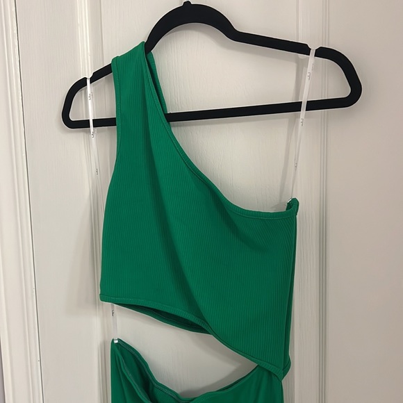 One Shoulder Midi Dress - Picture 2 of 3